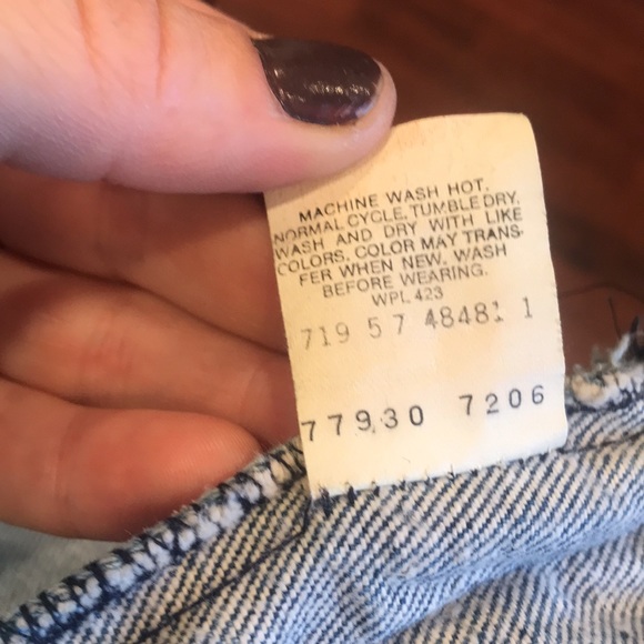 Vintage Levis Denim Jacket - Picture 12 of 14